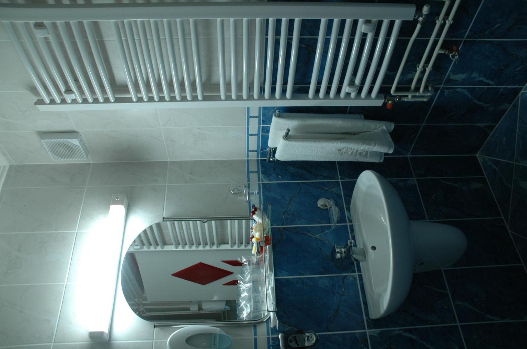 Hotel Tehnograd Kraljevo Zewnętrze zdjęcie