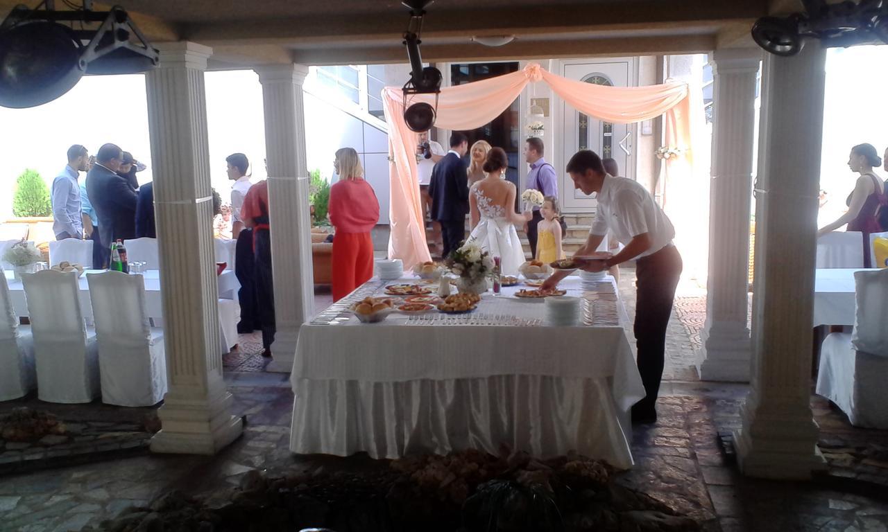 Hotel Tehnograd Kraljevo Zewnętrze zdjęcie